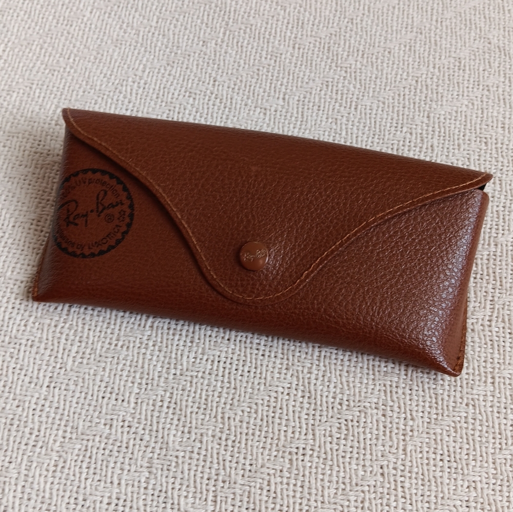ray ban ♡ sunglasses case timeless classic vintage prep faux leather casual lux